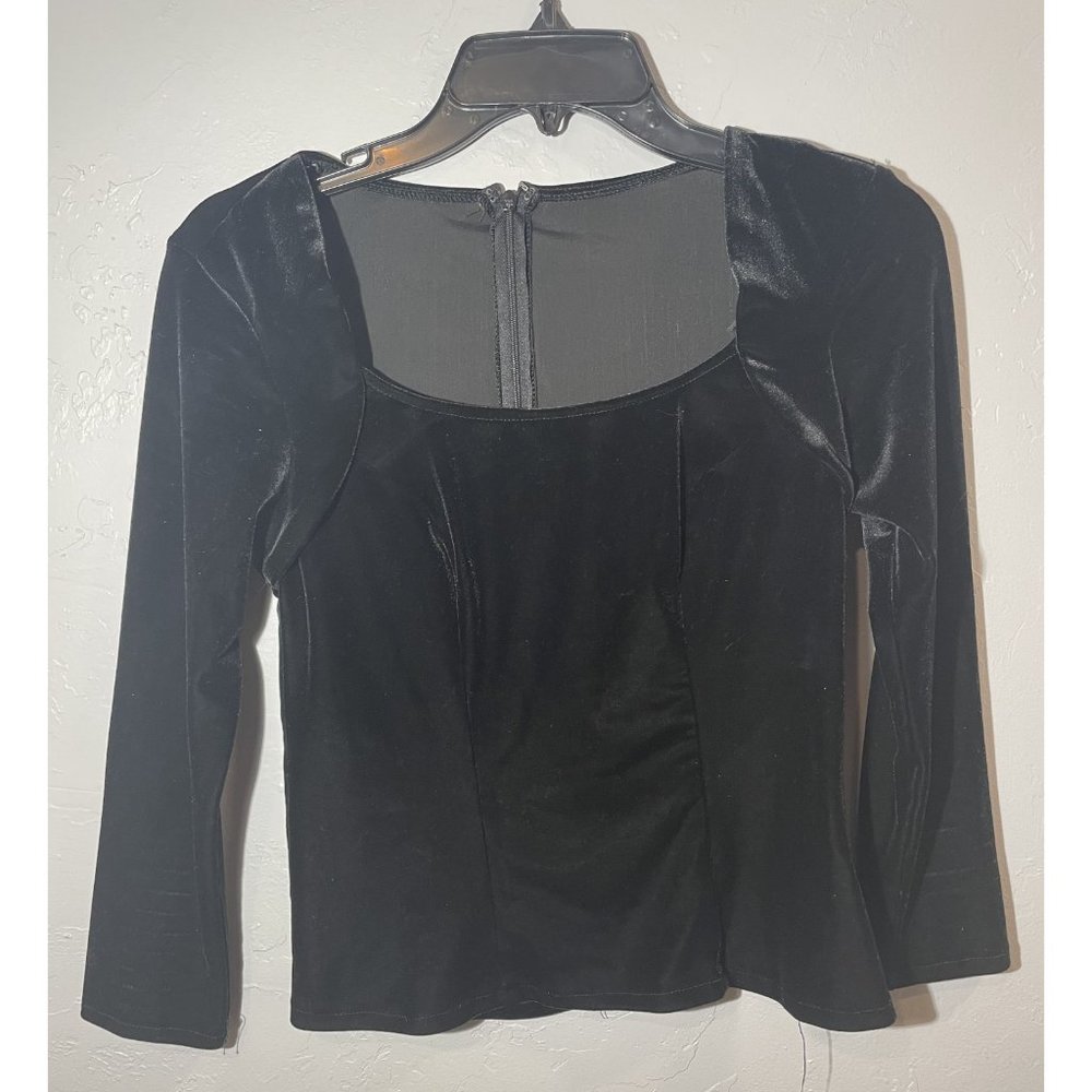 Stage Accents Black Velvet Long Sleeve Top